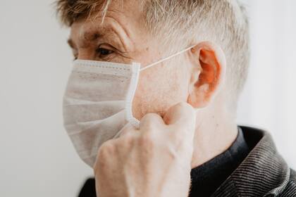 El uso de barbijos sigue siendo un tema de discusión entre especialistas y organizaciones