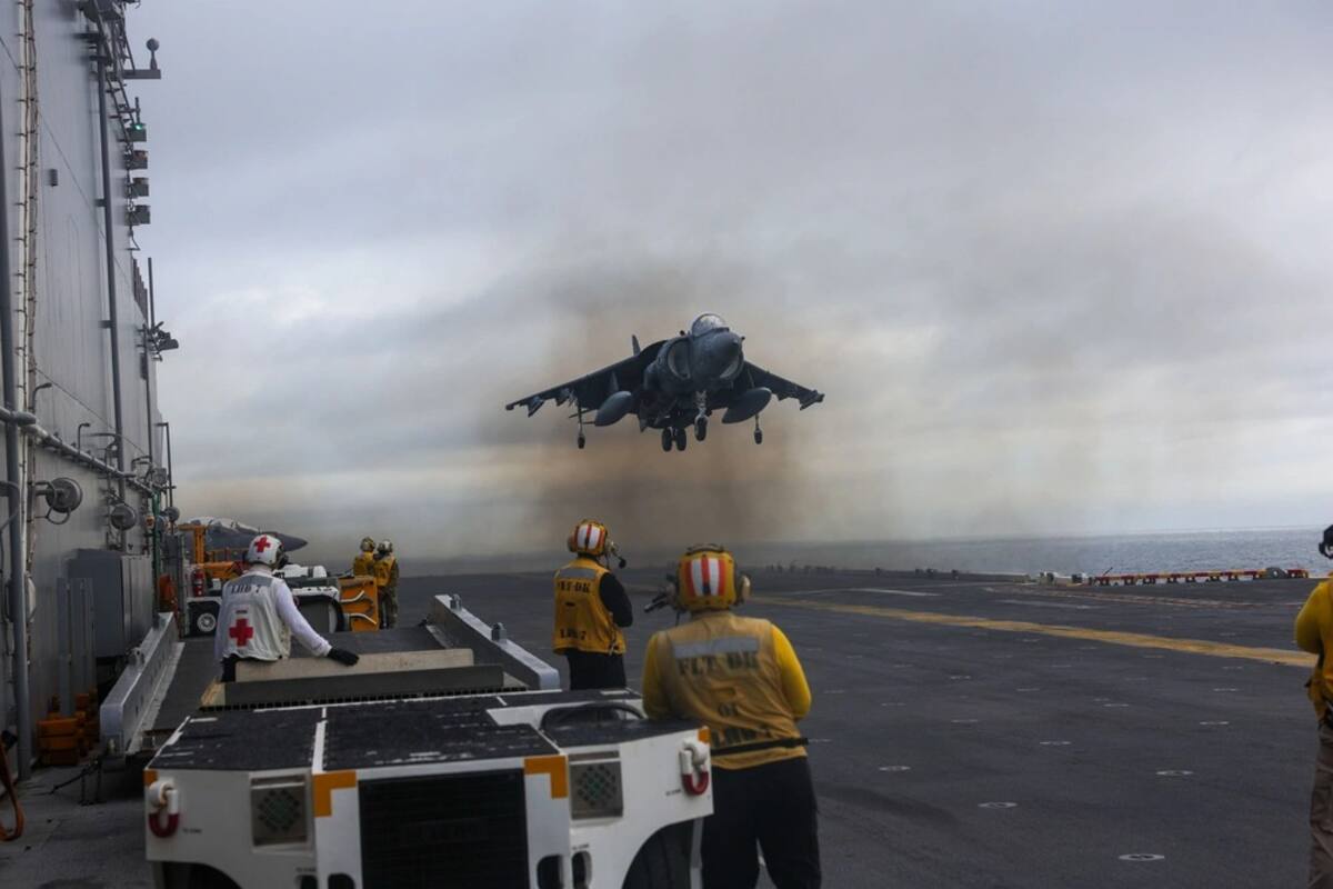 El USS Iwo Jima lidera el grupo anfibio desplegado en el Caribe Sur
