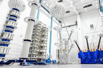 El valor de mercado de la empresa japonesa Hitachi se triplicó desde 2022 gracias a la expansión de su división de equipos eléctricos