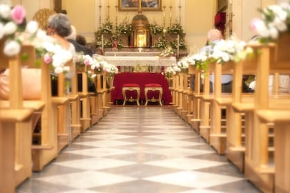 El Vaticano reivindicó el matrimonio único e indisoluble