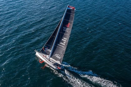 El velero "Malizia II" en acción