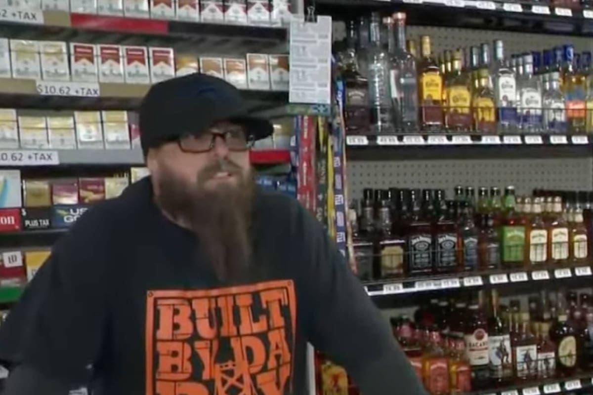 El vendedor de Midway Market & Liquor en Frazier Park, California, habla sobre la venta del boleto premiado de Powerball