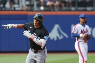 Sanoja y Conine conectan jonrones y ayudan a Marlins a vencer a Mets por 6 a 2
