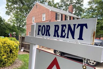 El verano suele estar acompañado de aumentos en el mercado de alquileres por la gran demanda de propiedades y Chicago no es la excepción