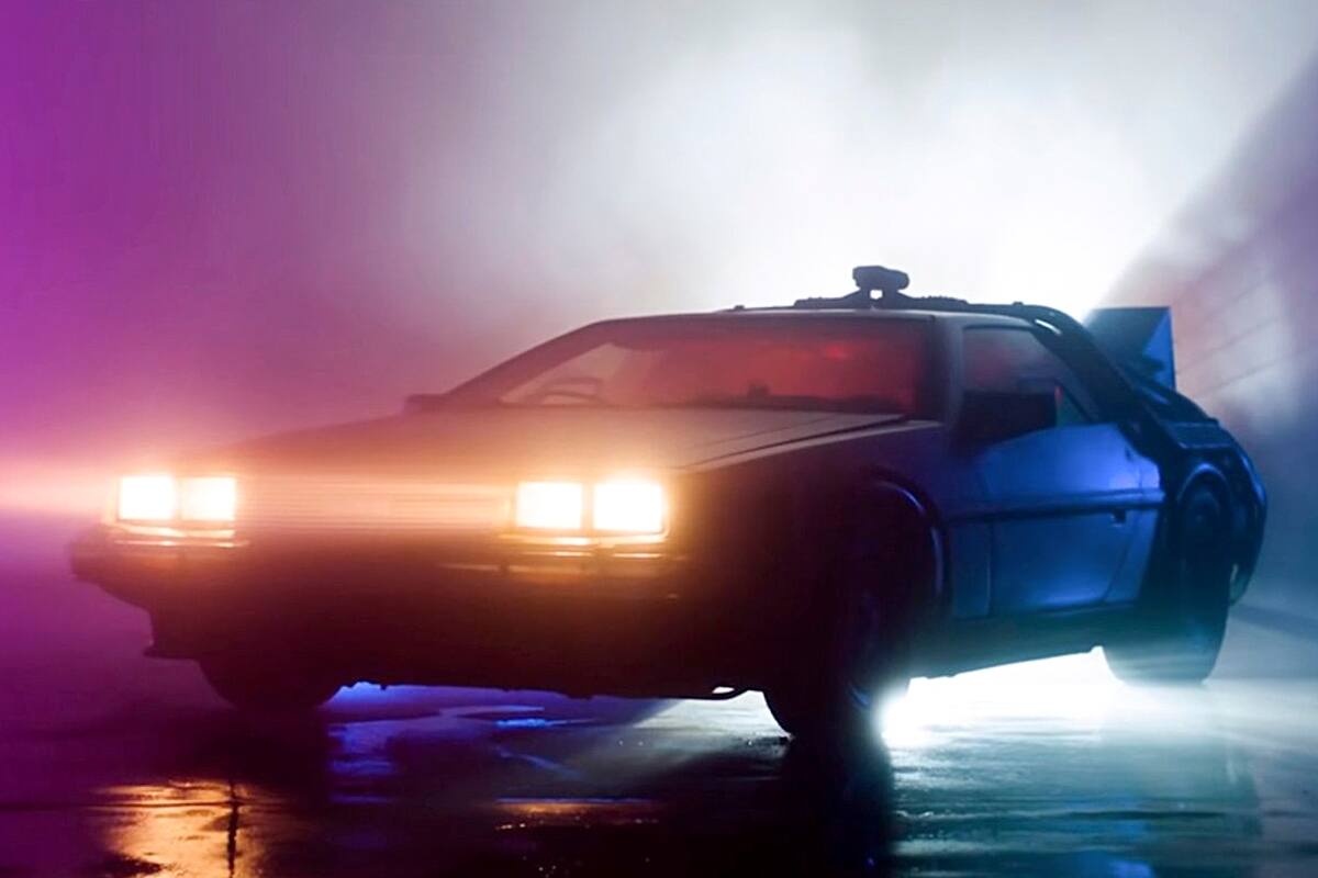 El verdadero protagonista de la saga: el DeLorean que es una máquina para viajar en el tiempo.