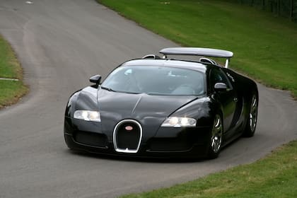 El Veyron marcó una época con su propulsor W16 de 8.0 litros con cuatro turbocompresores