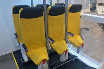 El viaje en avión promete ser cada vez más incómodo y de parado