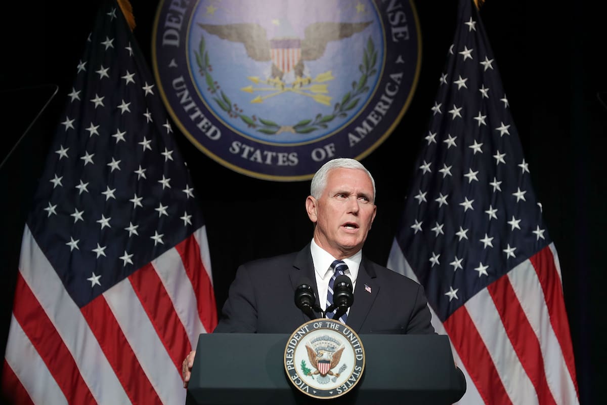 El vicepresidente de Estados Unidos anunció hoy el plan del gobierno de Trump en cuanto al ejército espacial