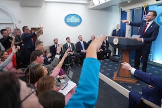Trump llama al conflicto con Irán "poca cosa" y coincide con Vance en que no es una "guerra"
