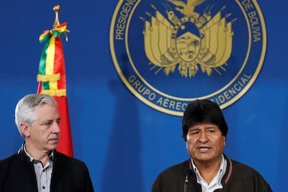 El vicepresidente renunció junto a Evo y pidió asilo político en México