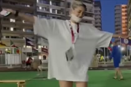 Delfina Pignatiello baila en la Villa Olímpica.