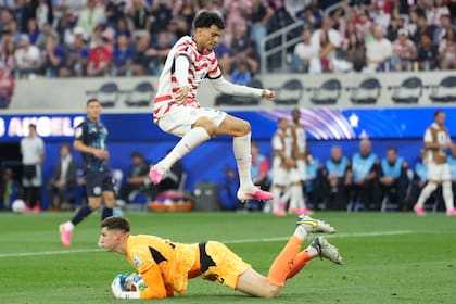 El viernes 12, el duelo entre Estados Unidos y Paraguay fue lo más visto con un promedio de 15,2 puntos