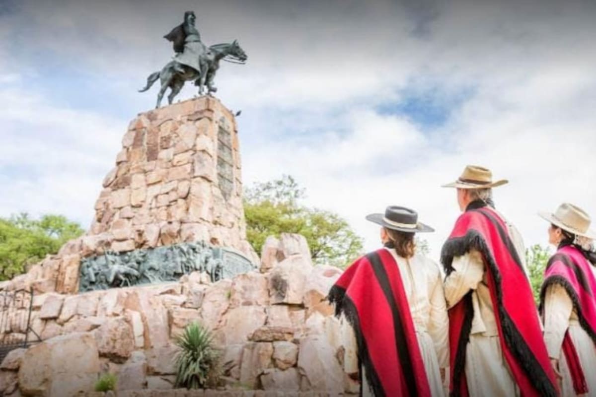 El viernes próximo, en San Nicolás, los Gauchos de Güemes harán su desfile y homenaje postergado