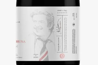 El vino homenaje es un blend de dos malbec