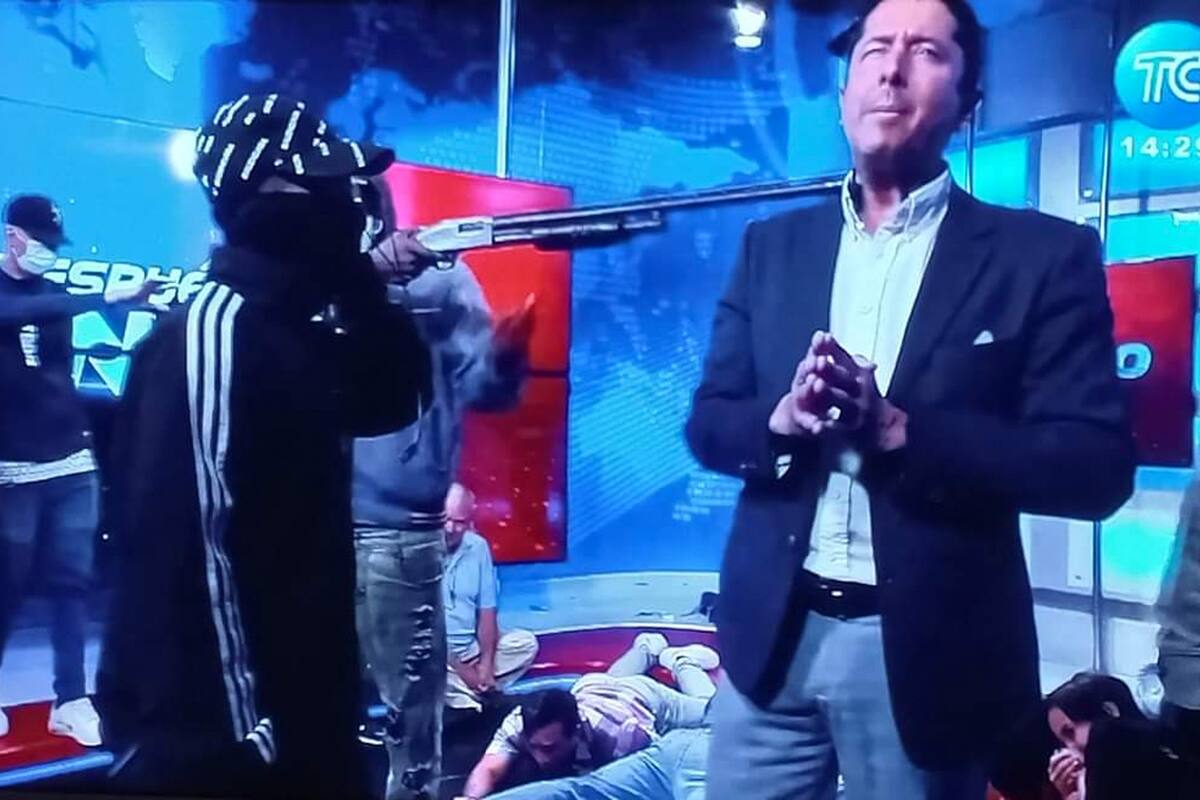 El violento ataque narco al canal TC Televisión, en Guayaquil (captura de video)
