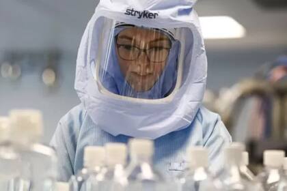 El virus de Marburgo es altamente letal y aún no hay vacunas ni tratamientos antivirales para tratarla