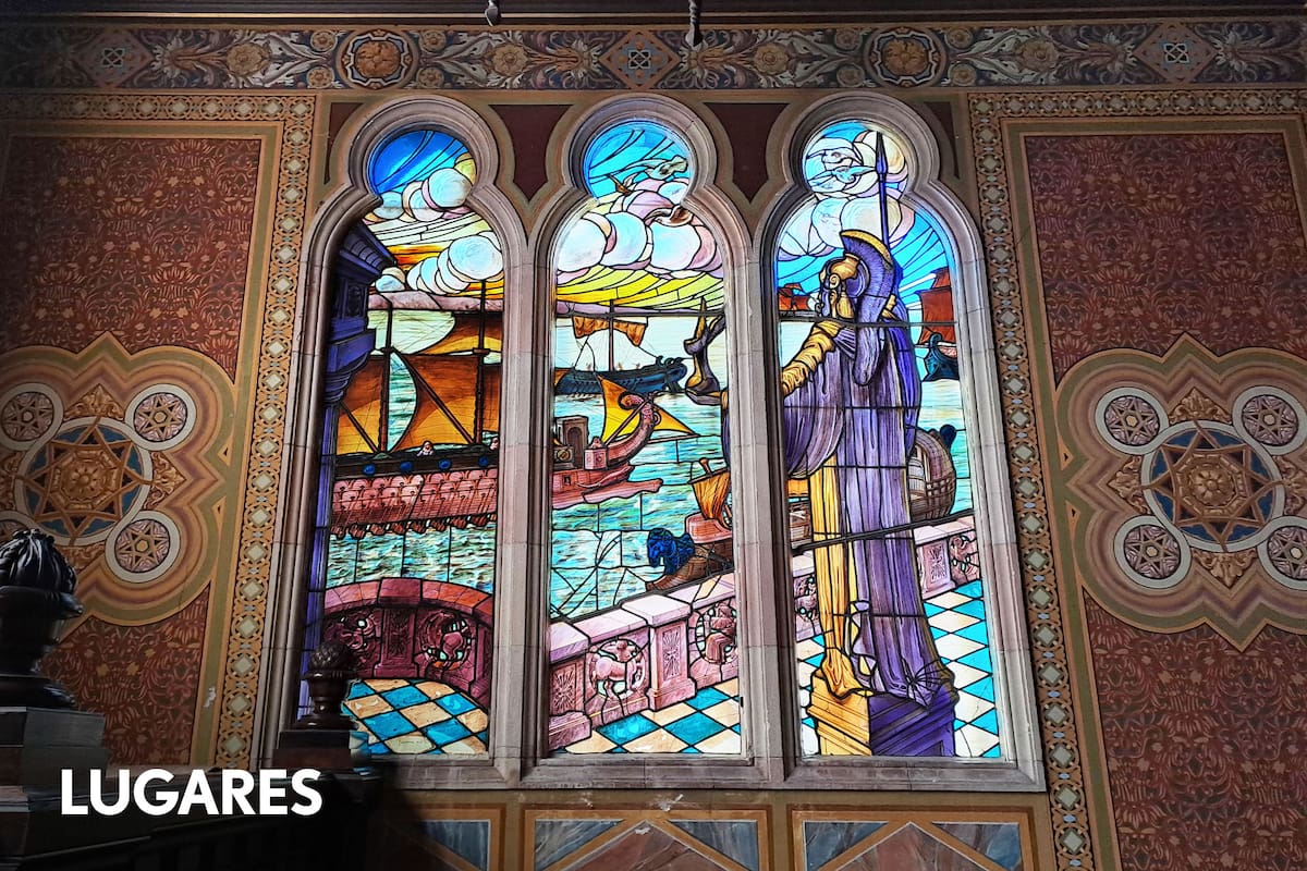 El vitral de Ostia, ahora recuperado, de la torre del Club.