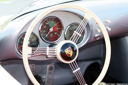 El volante del icónico modelo (Supercars.net - Richard Owen)