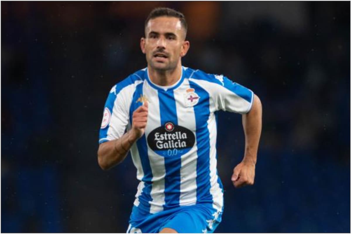 El volante español Juan Carlos Menudo cometió un acto de indisciplina y no continuará en el Deportivo La Coruña
Foto: @RCDeportivo