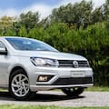 Esto es lo que hay pagar para transferir un auto usado