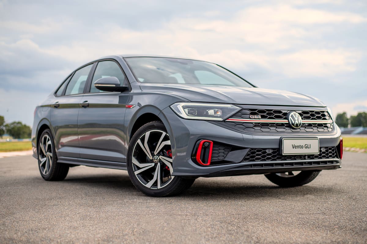 El Volkswagen Vento GLI es uno de los pocos sedanes que sobreviven en el mercado