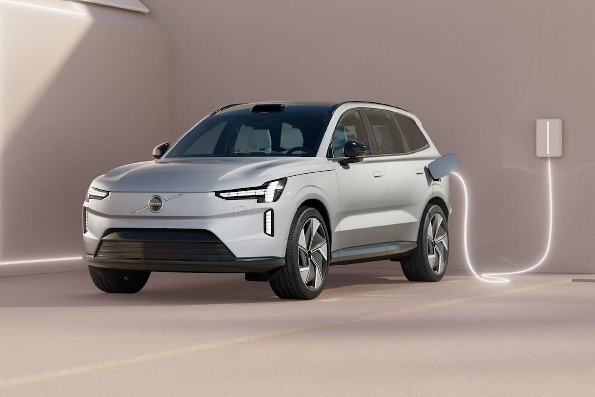El Volvo EX90 promete una autonomía de 600 km con una sola carga