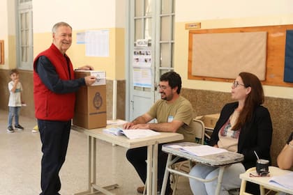 El voto de Juan Schiaretti, hoy, en Córdoba