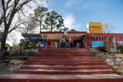 El voto en las escuelas del interior de Córdoba