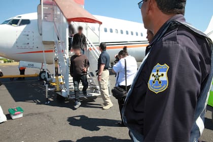 El vuelo de deportación partió desde Texas, pero no se aclaró si existía un acuerdo con Sudán del Sur