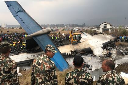 El vuelo de la empresa US-Bangla Airlines había partido de Bangladesh