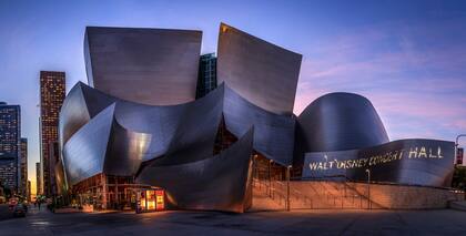 El Walt Disney Concert Hall, donde ocurrió el hecho, es una obra del genial arquitecto canadiense Frank Gehry