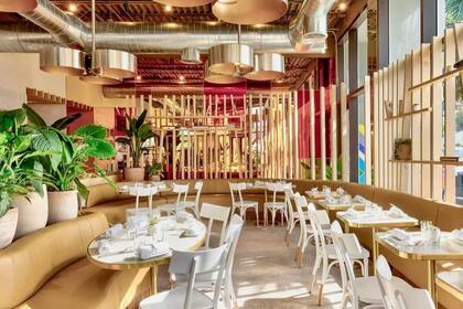 El Yann Couvreur Café fue diseñado por el arquitecto y diseñador de interiores francés Charles Zana