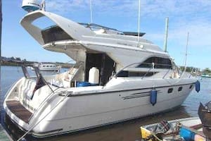 El yate Maui, amarrado en Montevideo