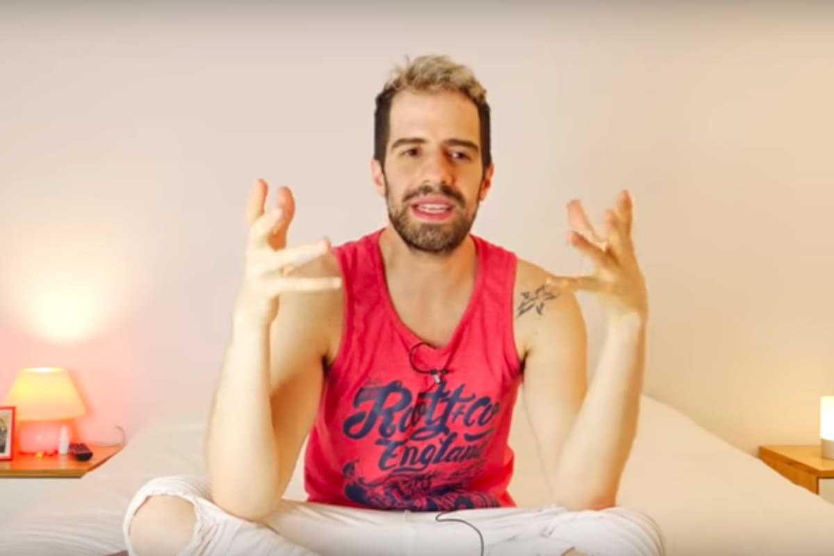 El youtuber fue tendencia en Twitter tras la publicación de un video en el que cuenta que su ex pareja lo demandó por 14 millones de pesos.