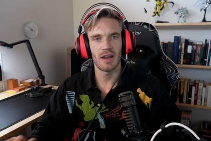 El youtuber sueco conocido como PewDiePie salió a pedir disculpas tras uno de sus últimos videos con burlas a tiktokers