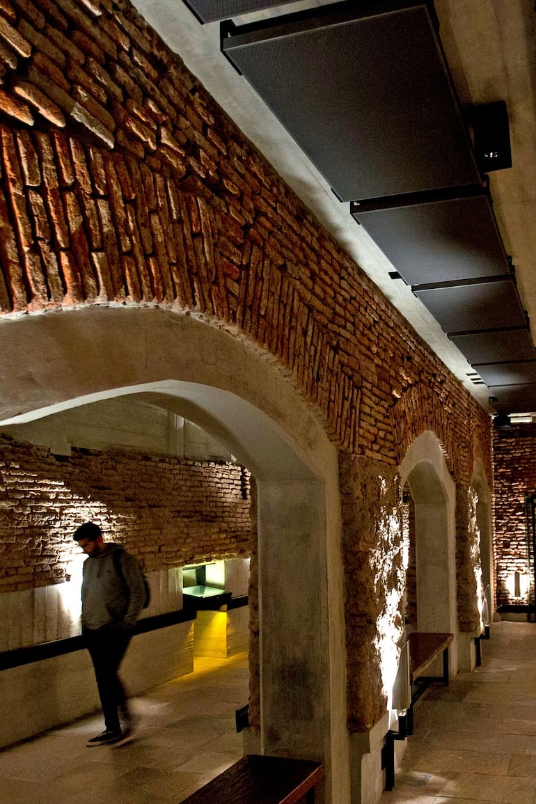 El Zanjón de Granados, una visita imperdible a los viejos desagües de la ciudad