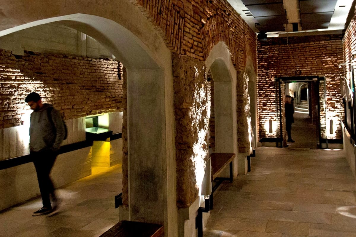 El Zanjón de Granados, una visita imperdible a los viejos desagües de la ciudad