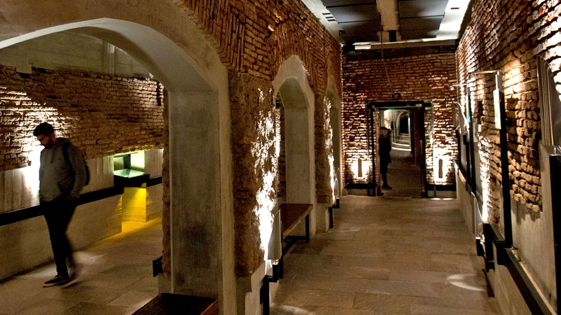 El Zanjón de Granados, una visita imperdible a los viejos desagües de la ciudad