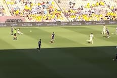 Ecuador venció con un aporte del 9 de Huracán y con un golazo de emboquillada, tras un error del arquero