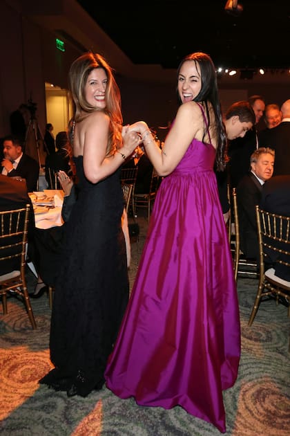 Elba Marcovecchio (lució un strapless de Camila Romano) y la actriz Naiara Awada fueron de las más divertidas