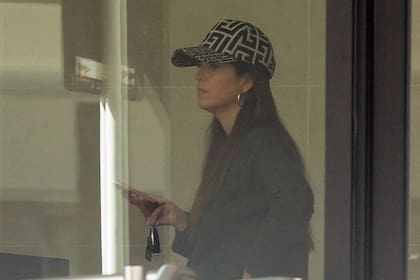 Elba visitó a su marido a las 12 del mediodía del sábado 28.