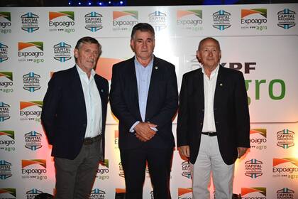 Elbio Laucirica, presidente de Coninagro; Carlos Achetoni, titular de Federación Agraria Argentina (FAA), y Carlos Castagnani, presidente de Confederaciones Rurales Argentinas  (CRA)