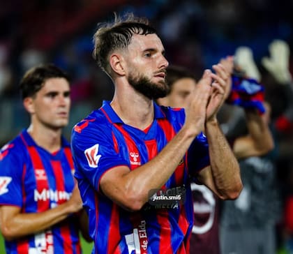Eldense ocupa puestos de descenso en la segunda división española