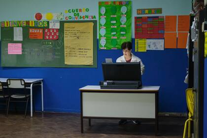 Elecciones a legisladores porteños en la escuela primaria común N° 26 “José Mármol”
