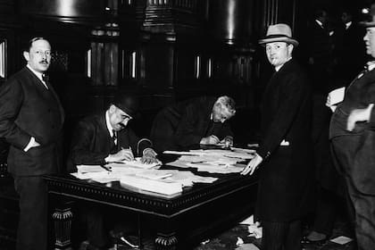 Elecciones de renovación de la Comisión Directiva, en mayo de 1904.