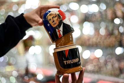 Un souvenir de Trump en su desesperada búsqueda de la reelección