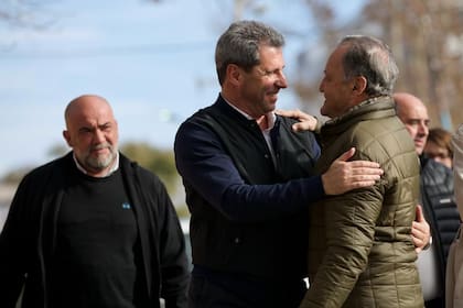 Elecciones en San Juan. Llega a votar el gobernador de San Juan, Sergio Uñac.