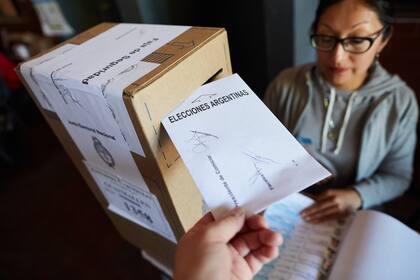 Elecciones presidenciales de 2019, en Mendoza (La Nacion/Marcelo Aguilar)

urna, sobre