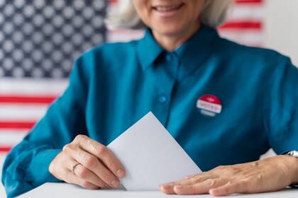 Electores de Queens, Manhattan y Erie County concurren a las urnas