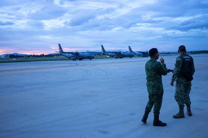 Elementos de las Fuerzas Armadas mexicanas en la Base Aérea Militar de Santa Lucía, en Zumpango (Estado de México) en octubre de 2023